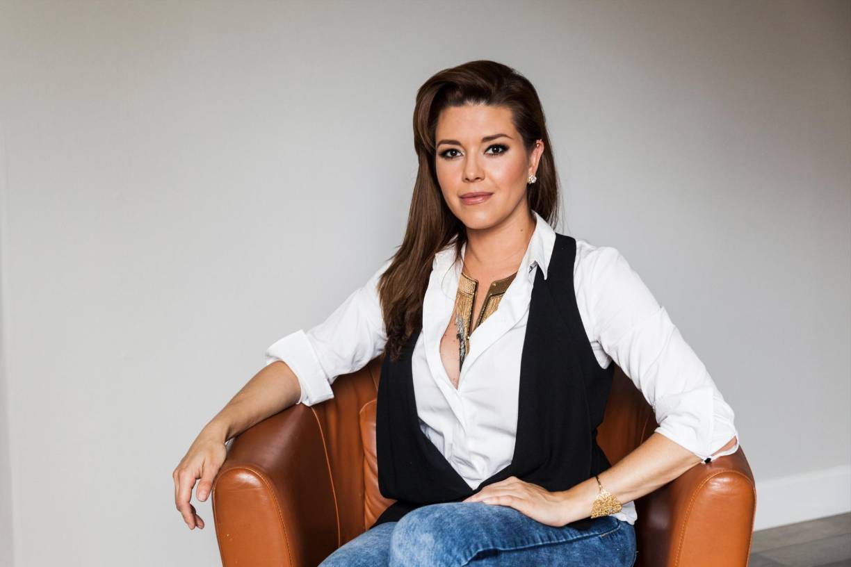 Alicia Machado - “Tuve cáncer de mama en el 2013, tengo 6 operaciones de seno, las últimas dos, reconstructivas. Hoy en día soy silicon free”, expresó orgullosa de lo que ha superado. Hoy, no solo está contenta de ver que le quedaron “preciosas”, sino por algo más importante, tener salud. 