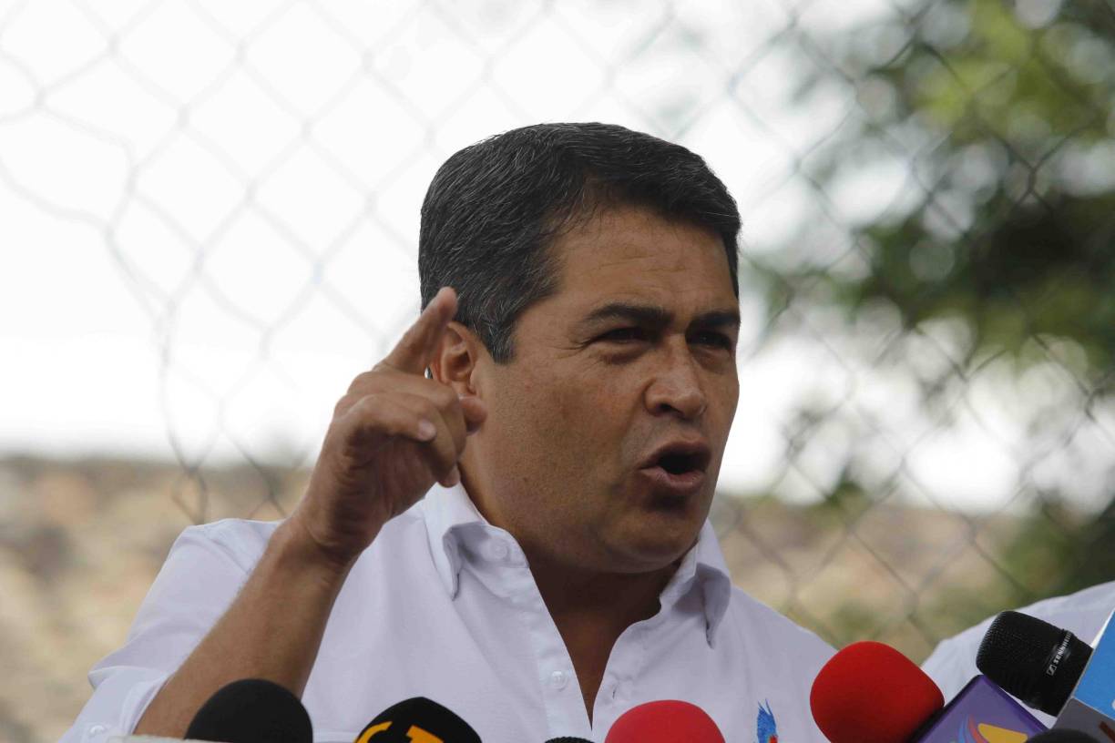 ”Recuerdo una vez, en 2014, cuando se descubrió anticipadamente, en el estadio Nacional, durante una celebración de 15 de Septiembre, que la seguridad y vigilancia se intensificó”, relató García. 