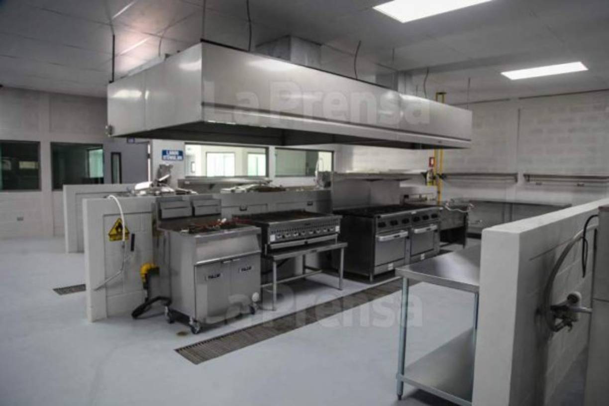 Las instalaciones de 'El Pozo II' operan bajo los protocolos de la Asociación Americana de Prisiones (ACA) que mantiene a raya a todos los reclusos que intentan burlas los sistemas de seguridad.