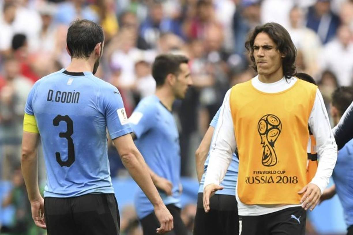 En la Celeste fue baja Edinson Cavani, lesionado en los octavos y que finalmente no pudo recuperarse de su problema muscular en un gemelo.