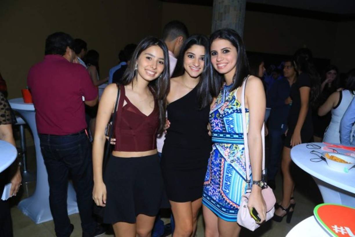 Carla Barletta, Andrea Prieto y Amy Fasquelle.