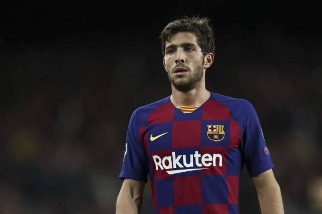Sergi Roberto - El español vuelve al 11 titular del Barcelona, ya jugó de inicio contra el Napoli.