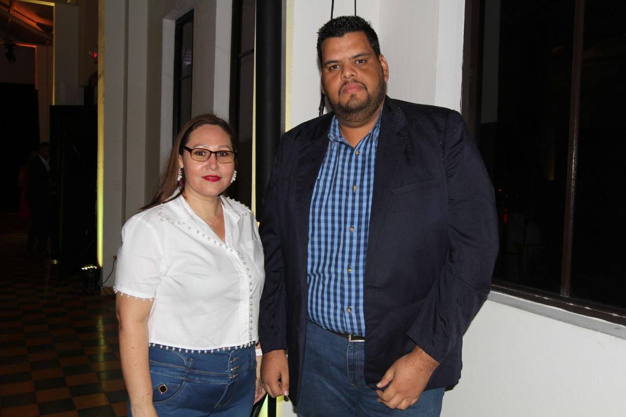 Daisy Mata y Elvin Carias
