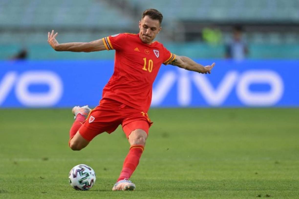 El mediocampista galés Aaron Ramsey habría pedido irse de la Juventus ya que desea volver a la Premier League de Inglaterra. Se menciona que clubes como el Crystal Palace y West Ham están interesados en ficharle. Foto AFP.