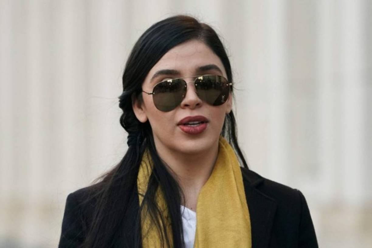 La joven nacida en Estados Unidos no se perdió ni una de las audiencias contra su esposo y se mantuvo a su lado hasta el día en que fue declarado culpable de 11 cargos por tráfico de drogas, homicidio y portación ilegal de armas.