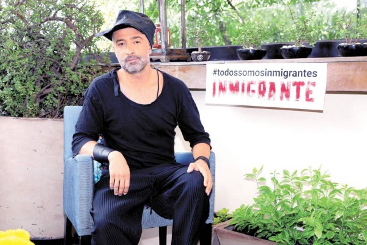 'Cada quien es libre de meterse lo que le dé la gana, pero los que nos están viendo, les pido por favor que no lo hagan. Sucede que cuando alguien está metido en la popularidad que les da el trabajo, lo que están buscando la mayoría es tranquilizarse y calmarse', dijo la periodista.<br/><br/>