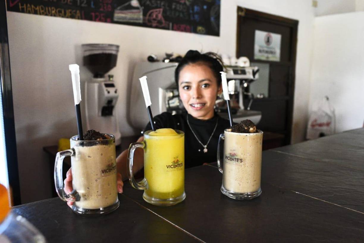 La alegría, calidez y simpatía de sus habitantes hace que la visita a Dulce Nombre sea inolvidable.