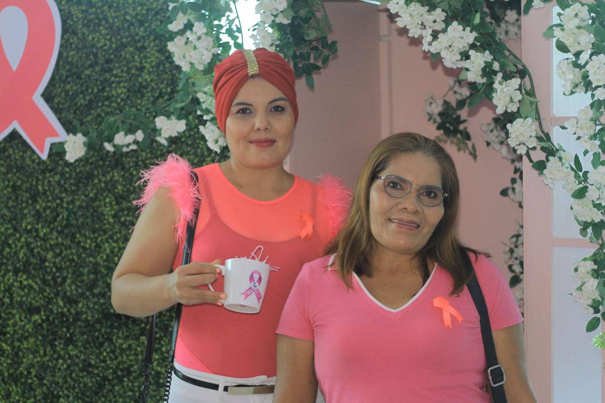 Dayana Perdomo y Elia Ordóñez
