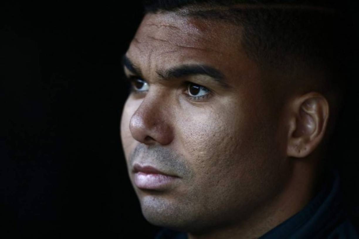 El mediocampista Casemiro estaba en el banquillo y fue otro de los que estaba decepcionado luego de la derrrota.