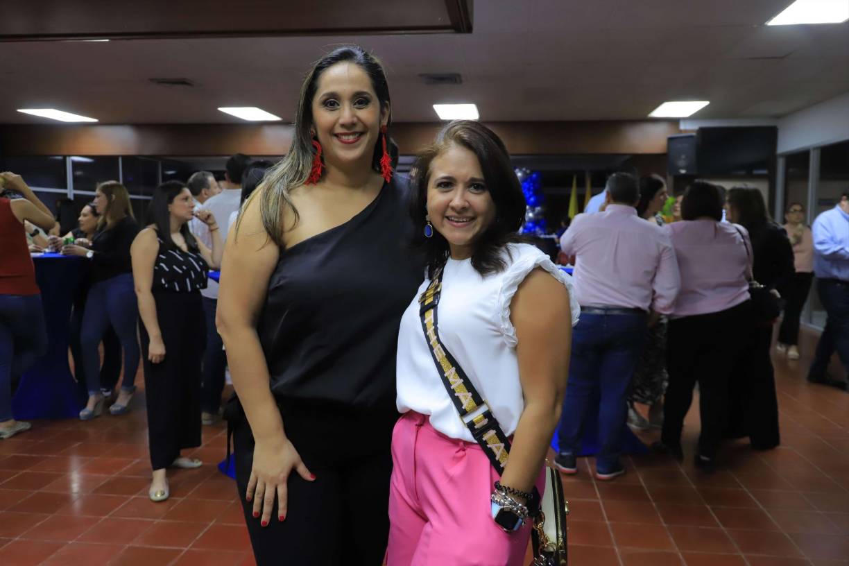 Ameno cóctel para celebrar 70 aniversario de la EIS