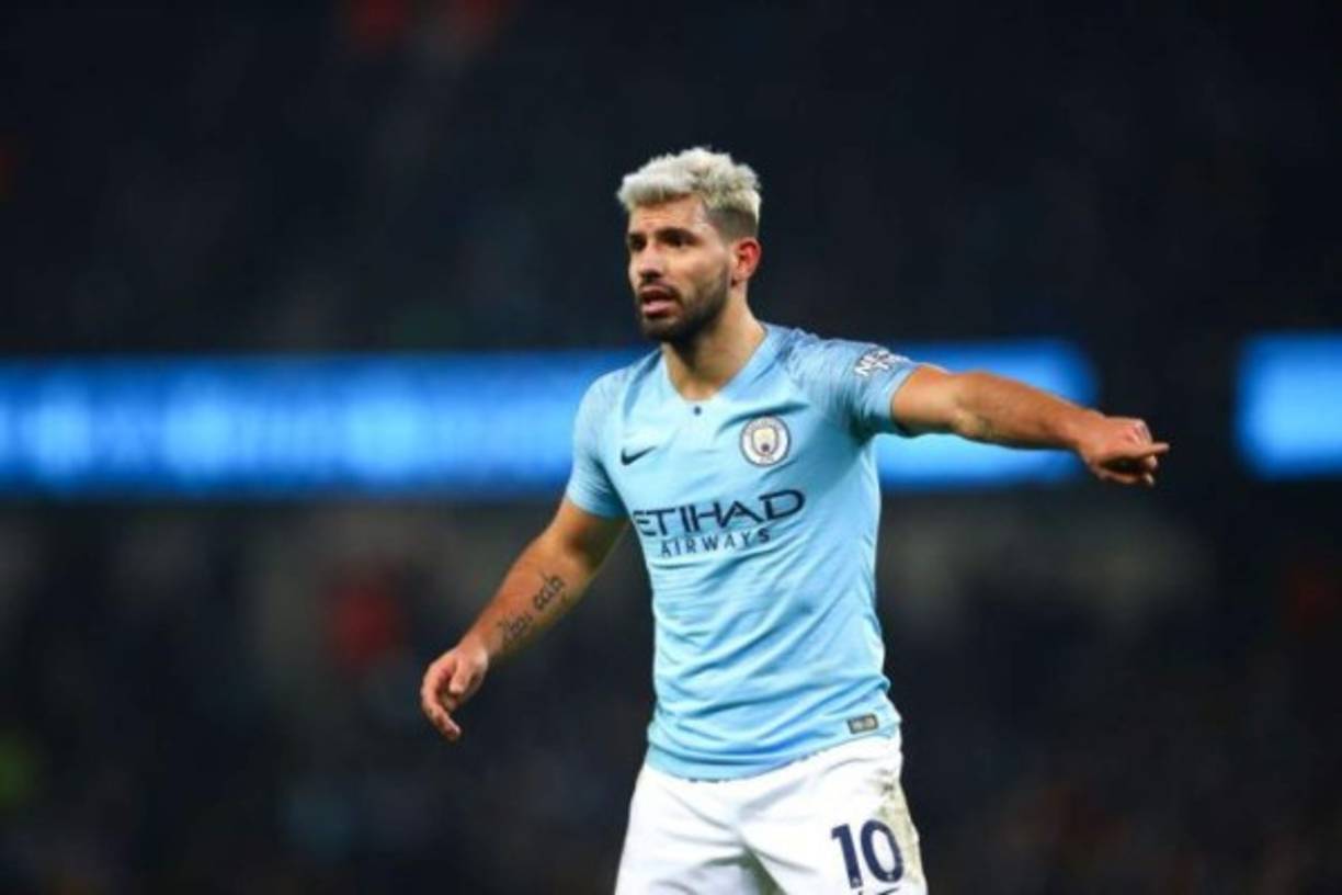 6-Sergio Agüero: El delantero argentino del Manchester City cuenta con 19 ​​​​​​​goles.