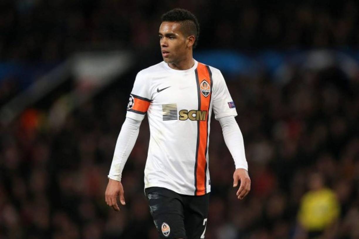 Lo mismo sucede con el brasileño Alex Teixeira, que actualmente milita en el Jiangsu Suning chino tras salir del Shakhtar Donetsk, con 22 dianas esta temporada. Está en el décimo puesto.