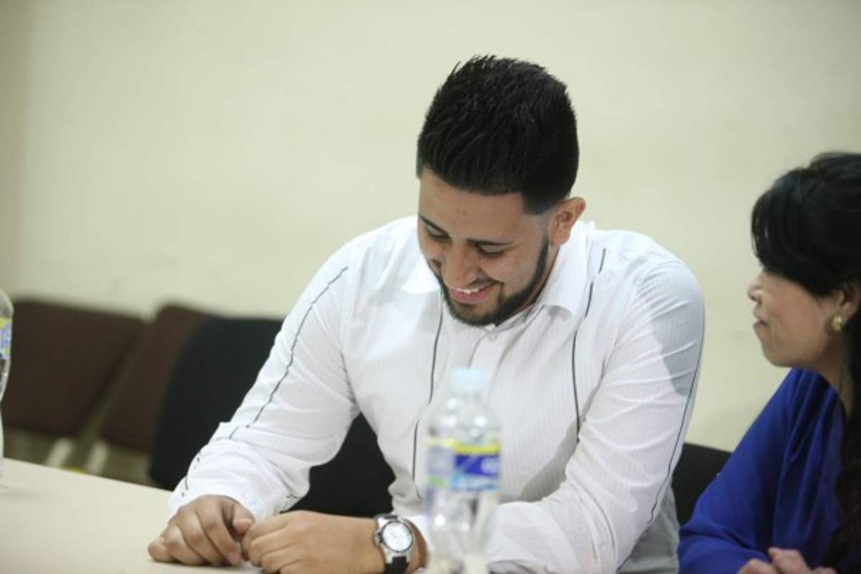 Según el Ministerio Público, existen muchos hechos probatorios por los que el Tribunal debe condenar a Solórzano de 20 a 30 años de prisión.