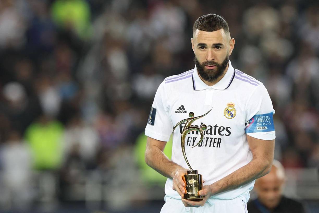 Karim Benzema recogió el premio Fair Play del Mundial de Clubes que recibió el Real Madrid.