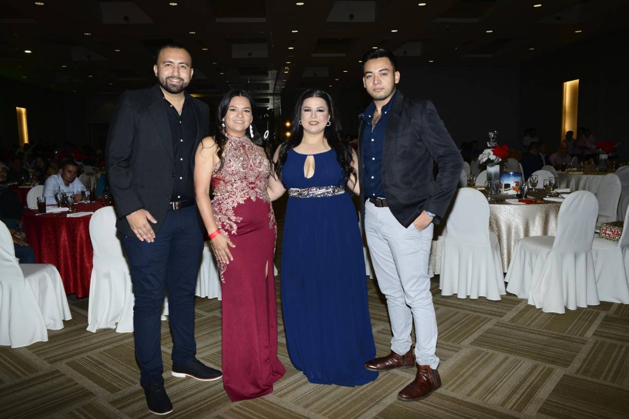 Marvin Alfaro, Fanny Castro, Claudia Díaz y Michael Mejía