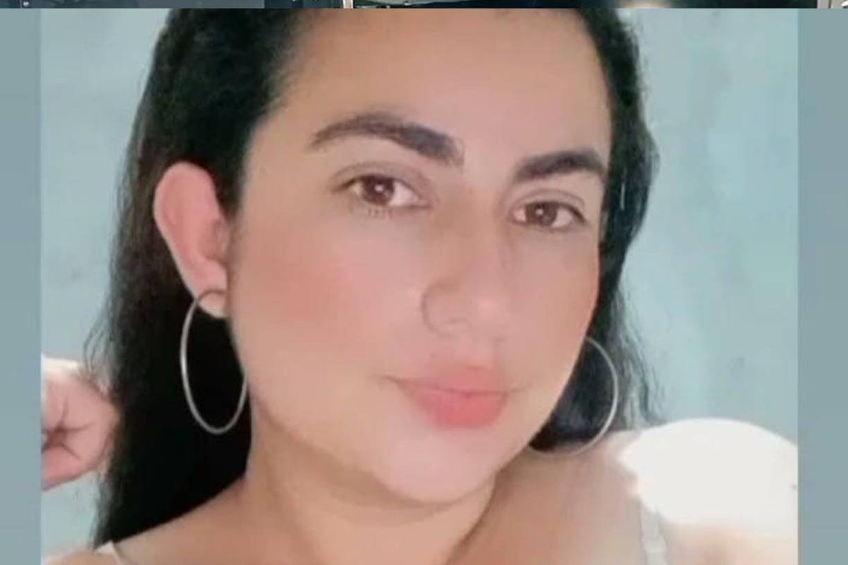 El ataque sucedió cuando Grecia se desplazaba en su motocicleta, cerca de la entrada de la universidad.