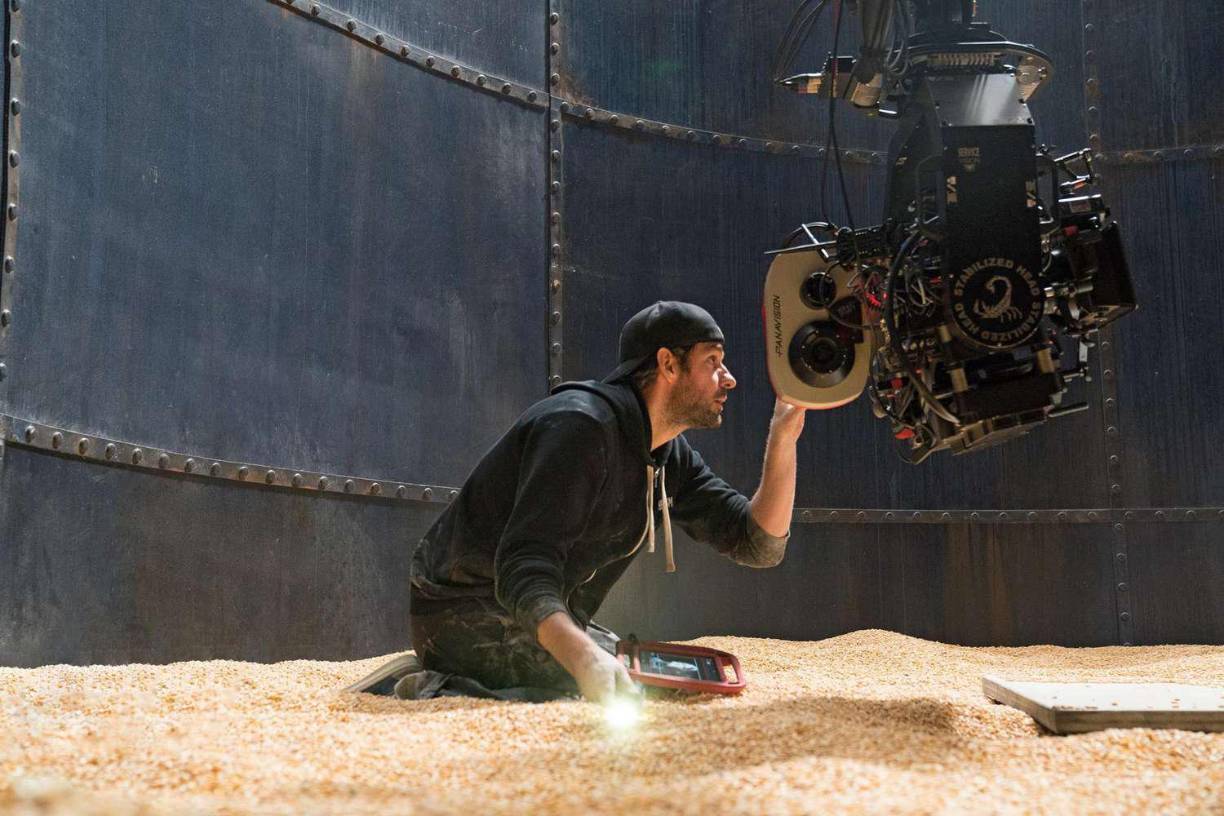 Aplaudido por su papel durante nueve años como Jim Halpert en la exitosa serie “The Office”, coescribió, dirigió y protagonizó junto a Blunt el thriller de 2018 “A Quiet Place”.