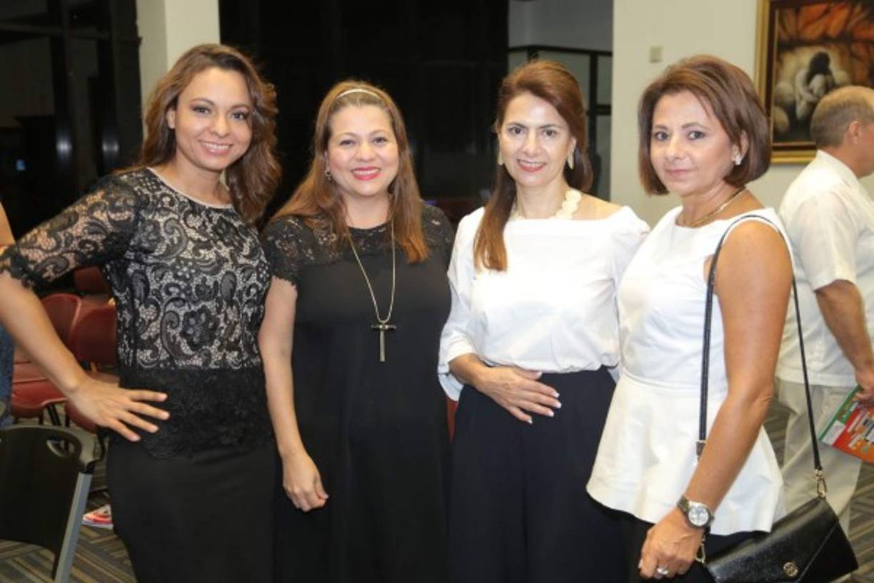 Belkis Fuentes, Sulim Soto, Jackie Rodríguez y Gina Pineda.