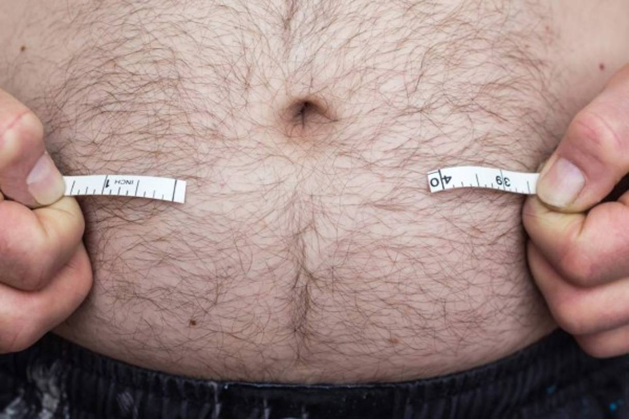 4. Esto es crucial para aumentar de peso en sólo dos días relájese. <br/><br/>Las personas que son naturalmente delgadas y necesitan aumentar de peso por lo general tienen un metabolismo rápido. <br/><br/>Entonces mientras se come alimentos que engordan, sentarse en un jacuzzi lleno de agua burbujeante caliente y disfrutar de la comida. O Ver la televisión mientras se come las deliciosas papas fritas.<br/>