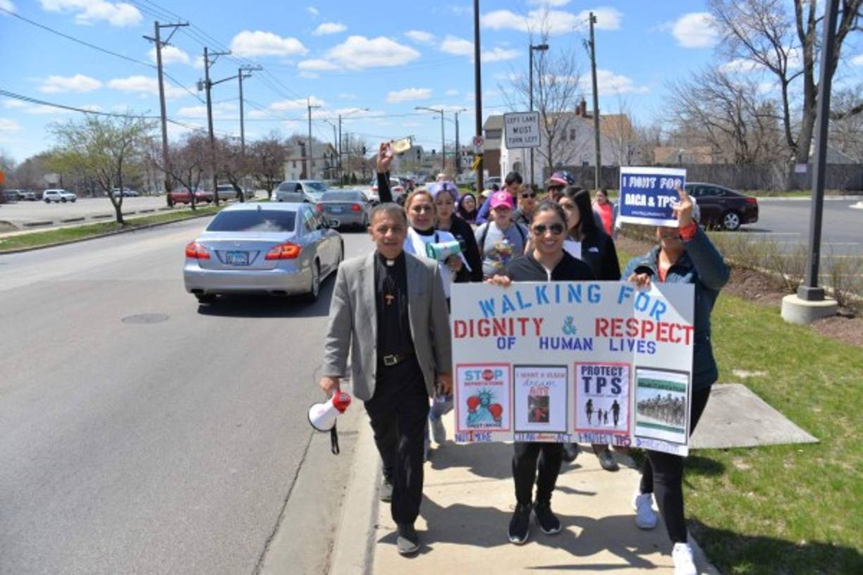 El TPS otorga beneficios temporales de residencia y de trabajo a los inmigrantes.