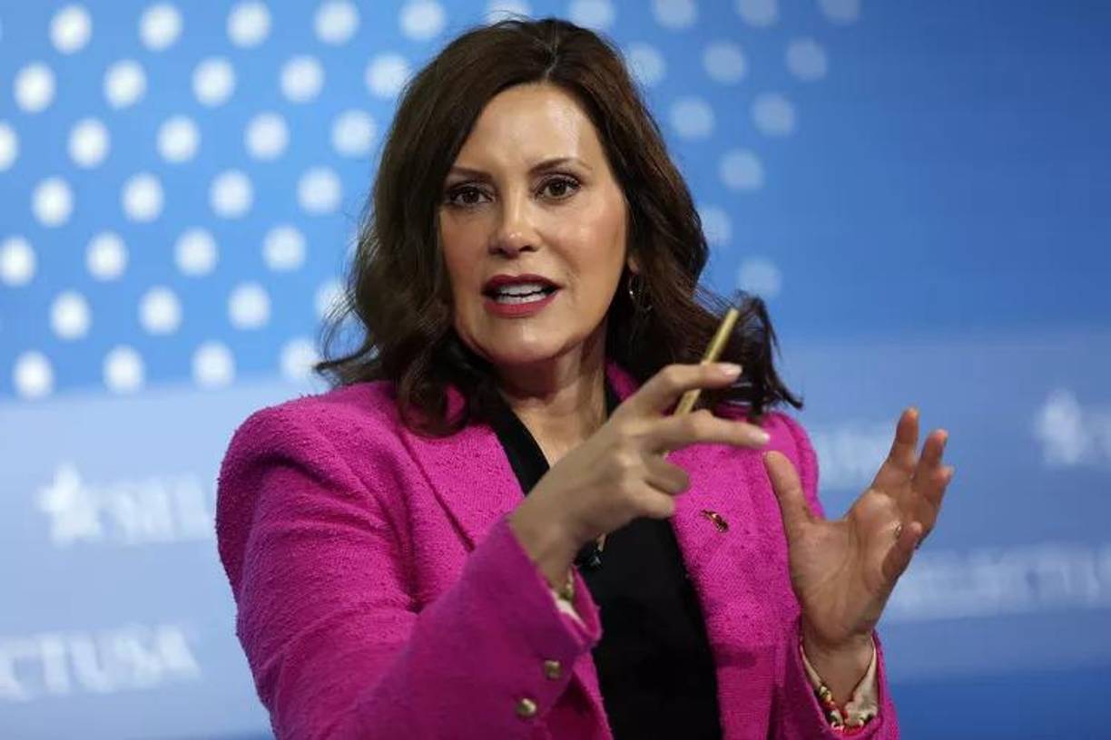 Otra posible candidata para los demócratas es la gobernadora Gretchen Whitmer. Esta mujer de 52 años dirige Michigan, que cuenta con tres electorados que los demócratas intentan captar: los obreros, los afroestadounidenses y los árabes.