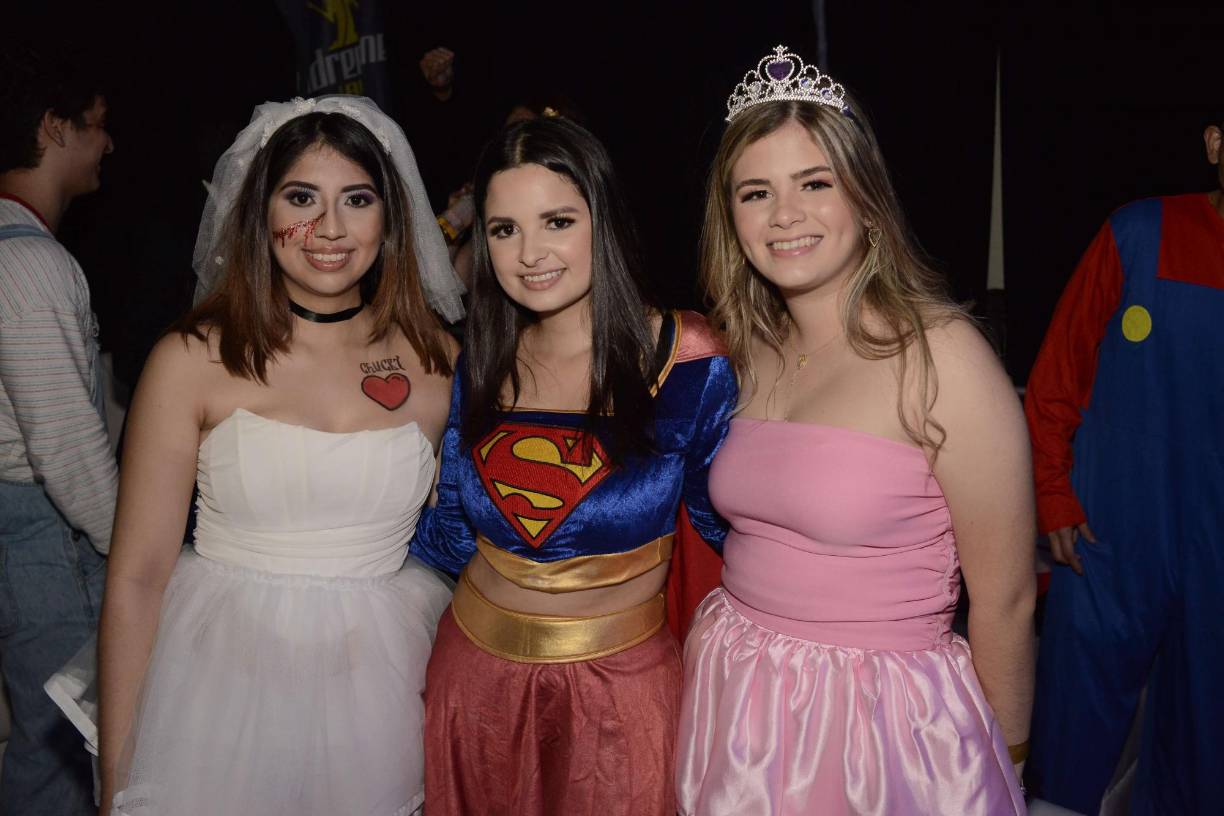 Andrea Berlioz, Diana Herrera y Jimena Durán