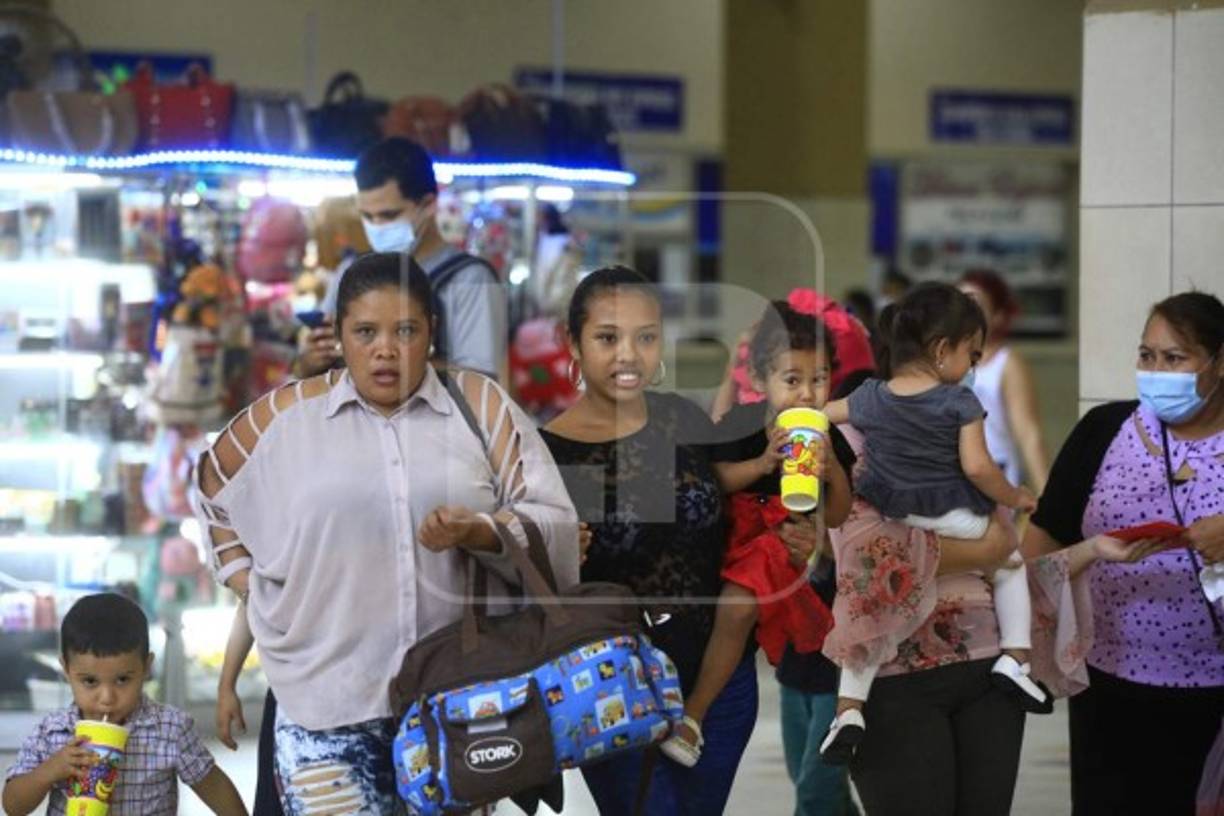 Entre tanto las autoridades han llamado a que todas las celebraciones se realicen con el núcleo familiar inmediato.