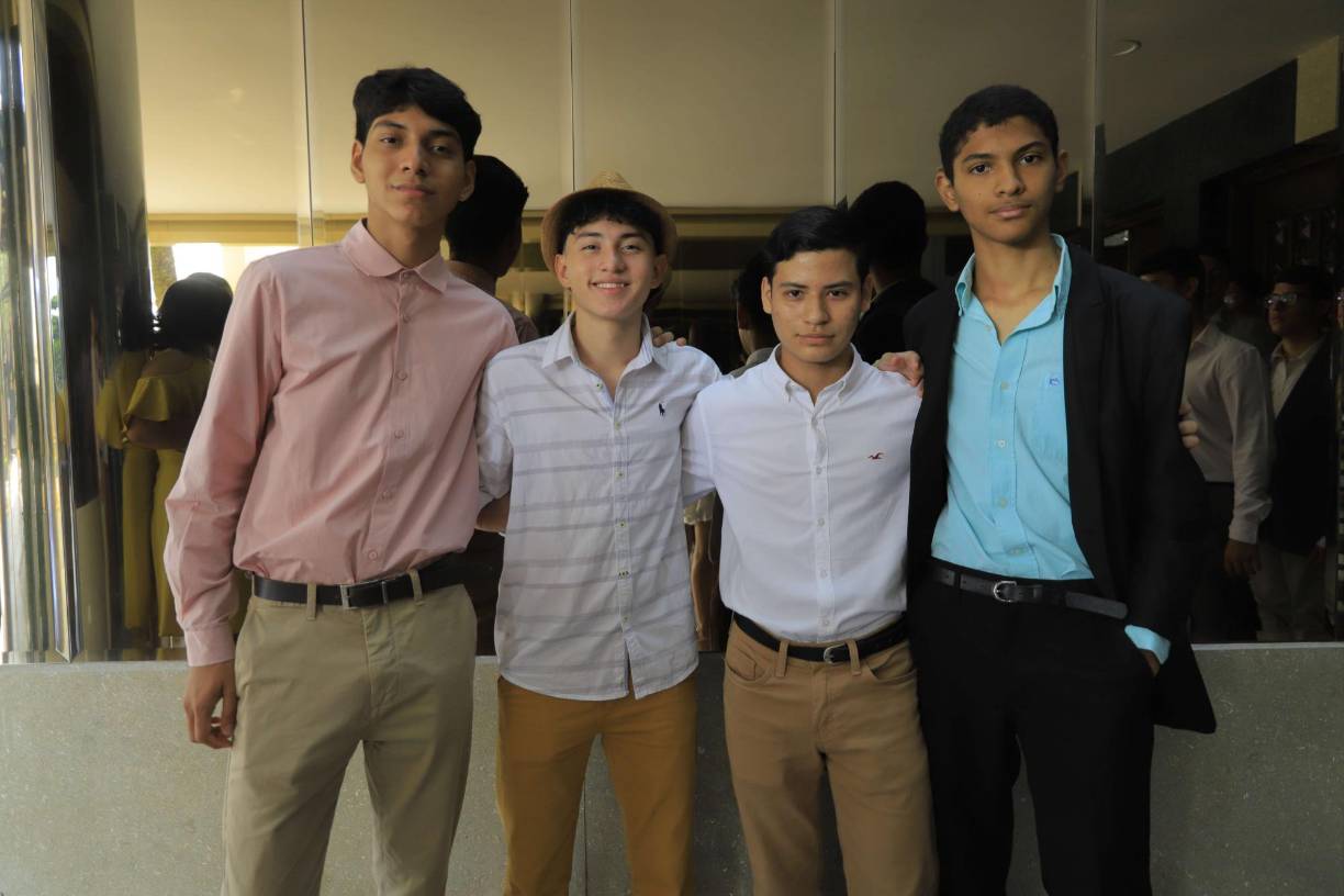 Juan Benítez, César Argueta, Daniel Tábora y Daniel Portillo