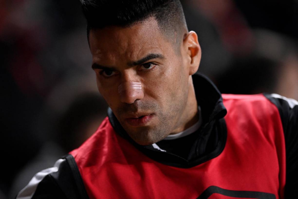 OFICIAL / El delantero Radamel Falcao García, máximo goleador de la selección Colombia, jugará con Millonarios, anunció este jueves el club Bogotá del que es hincha declarado. “El Sueño del Tigre... ¡EL SUEÑO DE TODOS!”, escribió el equipo Embajador en la red social X.