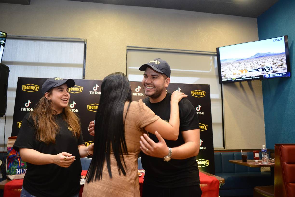 Emotivos momentos con Antonia Botero y Chavi en San Pedro Sula