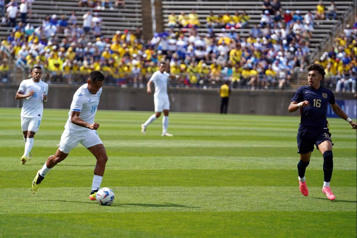 Andy Nájar jugó de titular en la banda derecha, al igual que los otros dos partidos anteriores por las eliminatorias mundialistas.