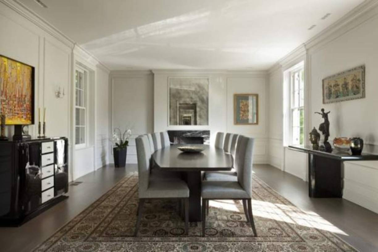 La residencia tiene 94 años de antigüedad, sin embargo fue recientemente renovada con un estilo moderno, acorde con la inmobiliaria.