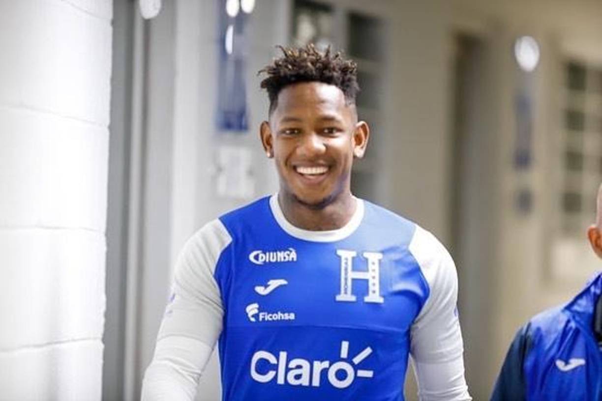 <b>La última pareja sentimental que se le conoció públicamente a Romell Quioto fue Malubi Paz, presentadora de TV.</b>