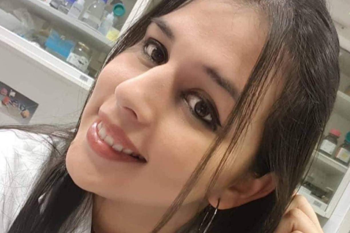 En el ataque armado también fue asesinada Vicky Mendoza Pico, ingeniera química, quien dejó huérfana a una niña de 10 años de edad.
