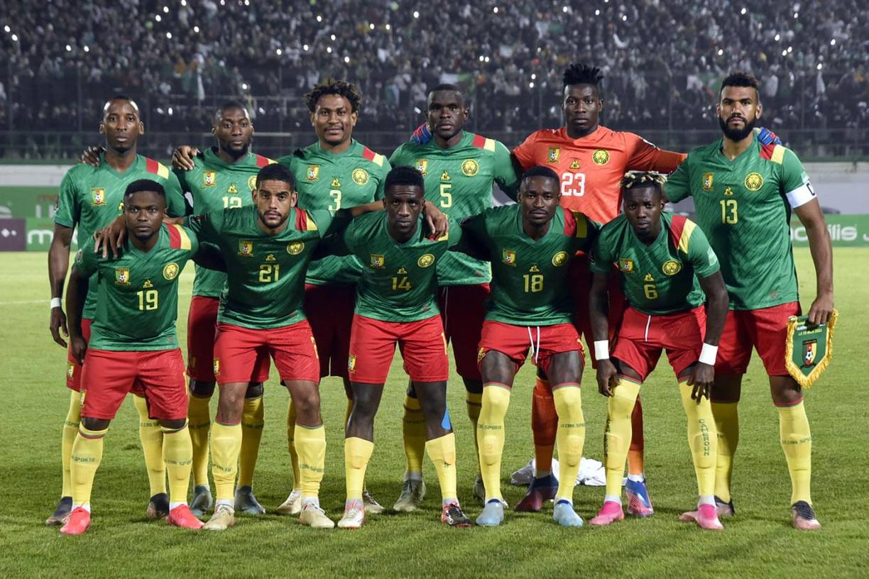 Camerún - La selección camerunesa consiguió clasificarse a su octavo Mundial, siendo la escuadra africana que más veces ha asistido a la Copa del Mundo.