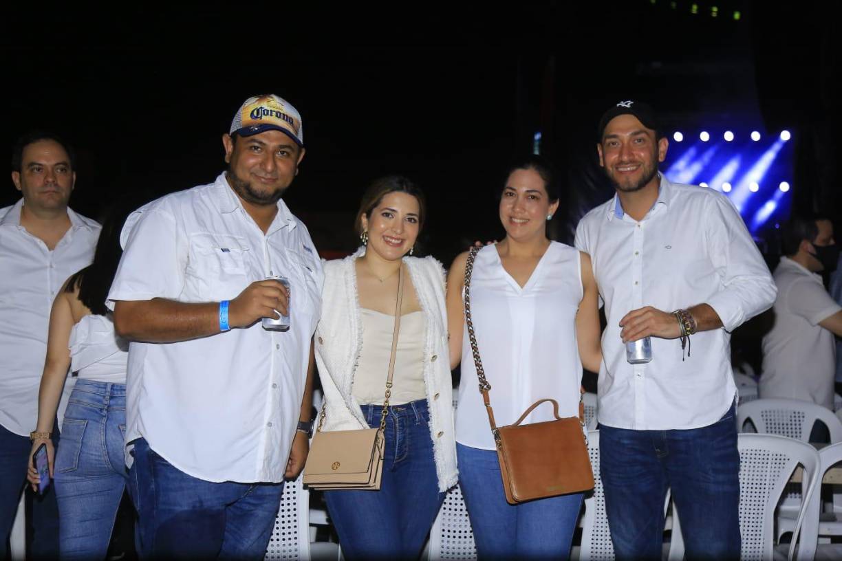 Edgar Menéndez, Daniela Murillo, Cristy Murillo y Manuel Salazar.