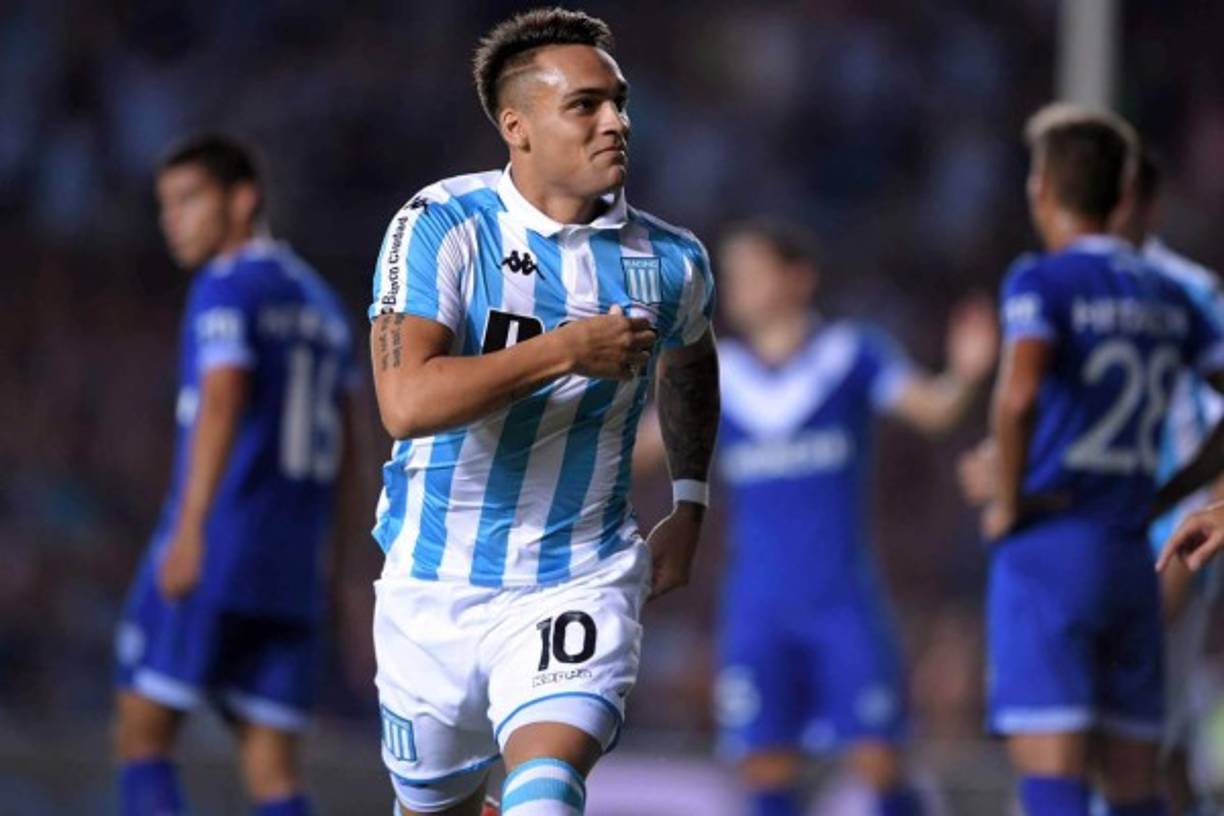 El atacante de Racing de Avellaneda, Lautaro Martínez, realizará las pruebas médicas previas a la firma de su contrato como nuevo jugador del Inter de Milan el próximo día 23. El club milanés ya se ha garantizado la llegada de Stefan de Vrij, de el Lazio y Kwadwo Asamoah, de la Juventus. Foto Diario Crónica