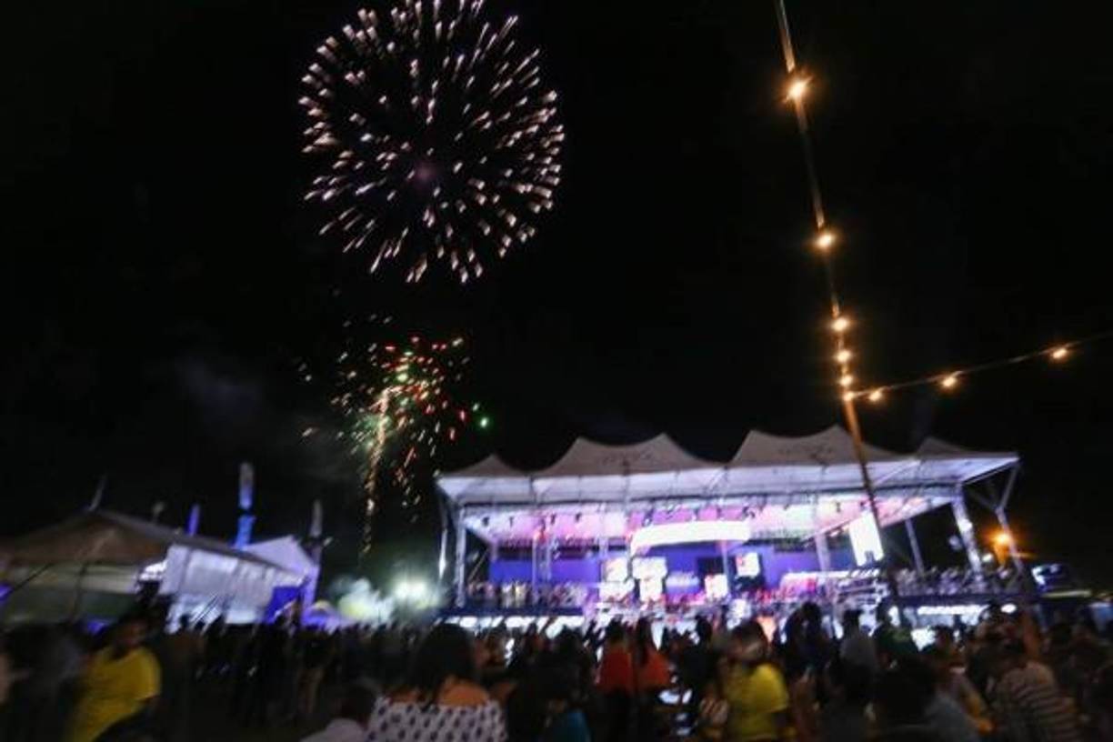 Para comenzar esta lista tenemos la siempre esperada inauguración de La Plaza Juniana, la cual después de varios años regresa al predio de al 105 Brigada. Este viernes 14 de junio San Pedro Sula vibrará con la gran apertura de La Plaza. Los Silver Star serán los encargados de amenizar el evento de inauguración. 