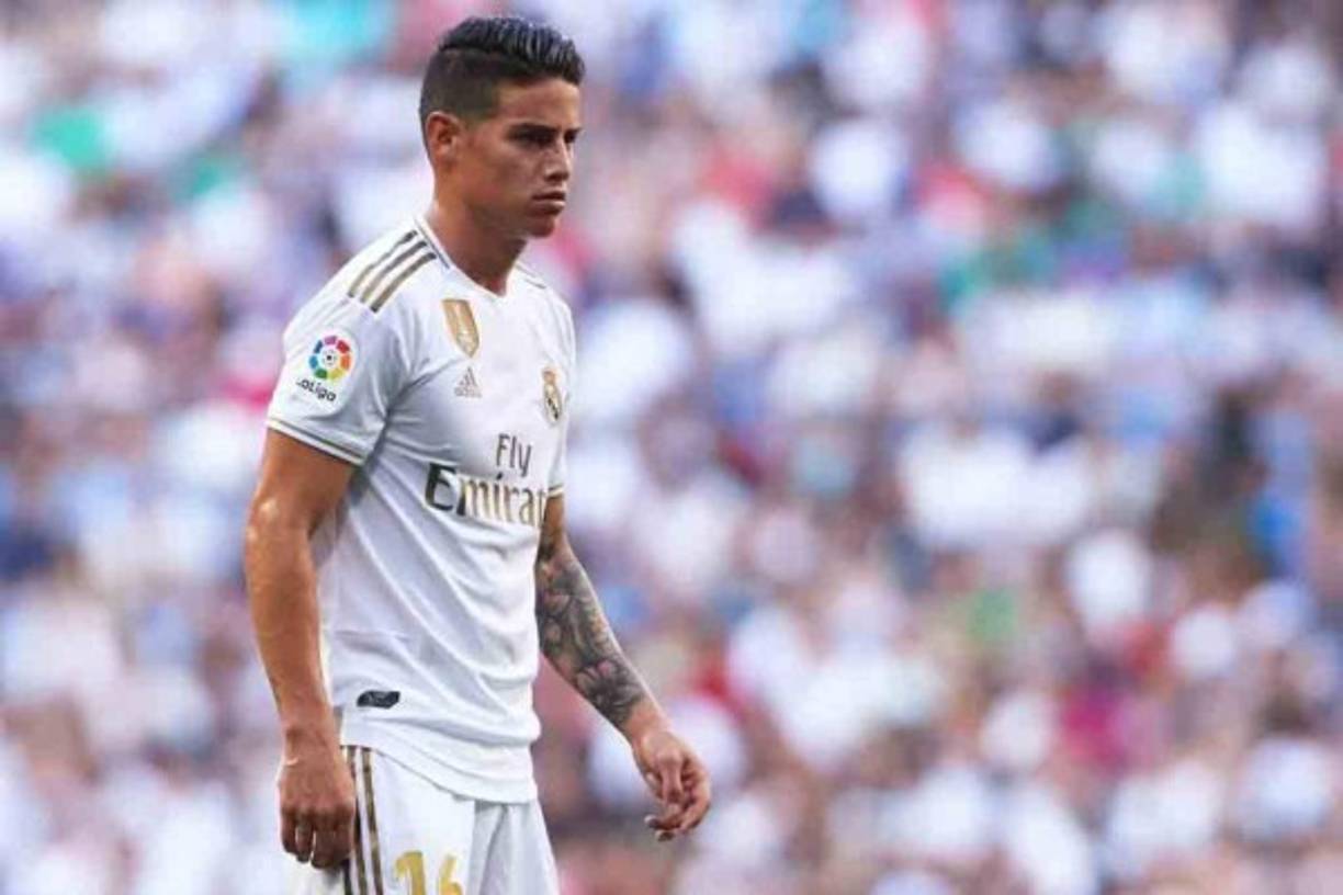 James Rodríguez: Según la prensa italiana, el Napoli hará un último intento por fichar al colombiano antes del cierre del mercado. El conjunto entrenado por Carlo Ancelotti espera convencer al Real Madrid.<br/>