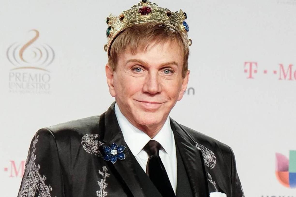 Y agregó, “Es una dinámica bien interesante porque es una competencia entre jóvenes y mayores... es algo interesante. Y ahora cuando esto sucedió hasta han de pensar que yo les estoy copiando y esto yo ya lo tengo planeado desde hace varios meses”, expresó Osmel, dejando clara su postura al respecto. 