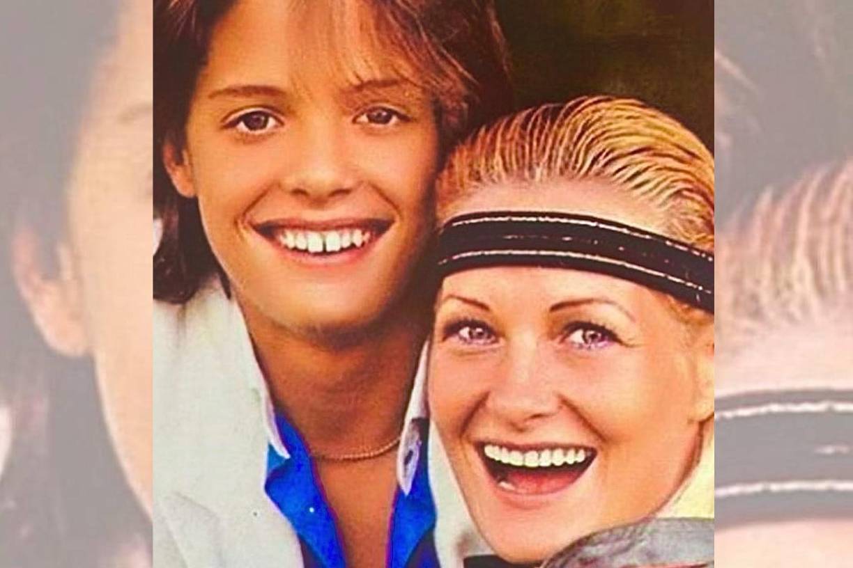 <i>A La Tarde</i>, programa de América TV recibió a Flavia e Ivana Basteri, quienes son primas de la madre de Luis Miguel y durante una extensa entrevista, confirmaron tener pruebas contundentes de que Marcela estaría internada en un hospital neuropsiquiátrico en Buenos Aires, Argentina, con una identidad falsa.