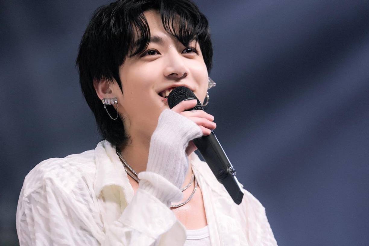 Sin embargo, el famoso también aprovechó la oportunidad para hacer un llamado a la privacidad, pues en el pasado ha lidiado con acosadores en su residencia. “Espero que ahora eviten buscarme en mi casa”, solicitó de manera enfática.