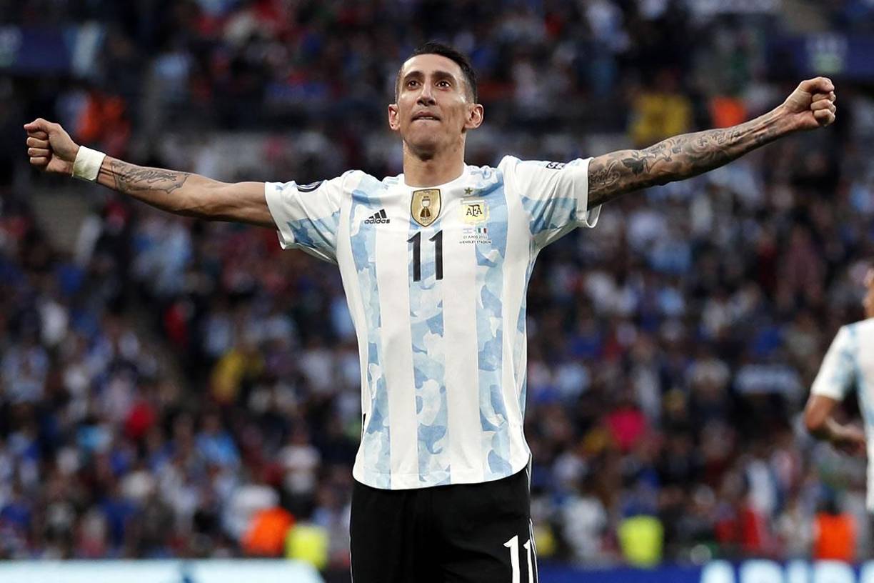 Ángel Di María está cerca de jugar en la Serie A de Italia. Quedó libre también ‘El Fideo’, que ya se despidió del PSG y a sus 34 años quiere gozar de minutos para prepararse de cara al Mundial de Qatar 2022. Según ‘La Gazzetta dello Sport’, el jugador está negociando su llegada a la Juventus de Turín y podría compartir vestuario con Paul Pogba.
