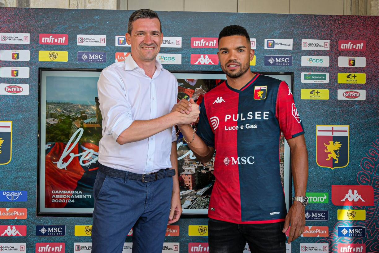 El Genoa le dio la bienvenida a Junior Messias, procedente del AC Milan.