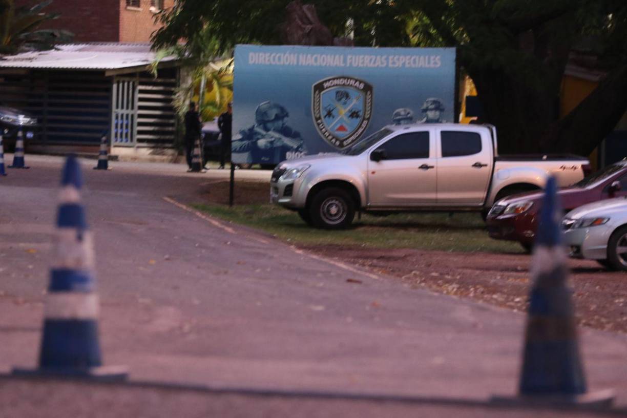El expresidente ha permanecido poco más de dos meses privado de su libertad en la sede del Comando Cobras desde que fue capturado por las autoridades hondureñas el pasado 15 de febrero en Tegucigalpa. Fotografía: Opsa / David Romero. 