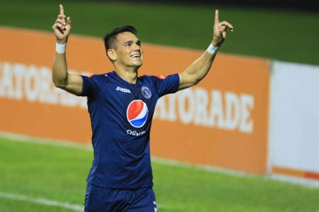<br/>Roberto Moreira: El delantero paraguayo reconoció ofertas por sus servicios en la segunda de México, pero al final decidió quedarse con Motagua. 'Les comenté que me sentía bastante bien acá y mi situación de tener seis meses de contrato, tengo que cumplir y dar lo mejor de mí', dijo.