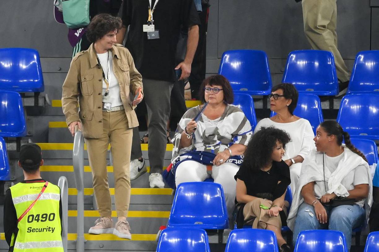 La abogada de Kylian Mbappe, Delphine Verheyden, también asistió al partido Francia-Dinamarca.