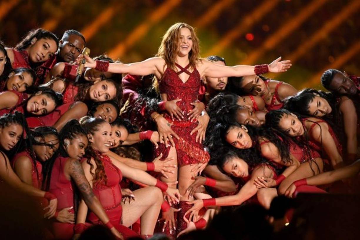 El último hito de Shakira es su participación en el Super Bowl 2020, su participación junto a Jennifer López fue visto por más de 102 millones de personas, y alcanzó 48 millones de reproducciones su show en la cuenta de la NFL en YouTube.