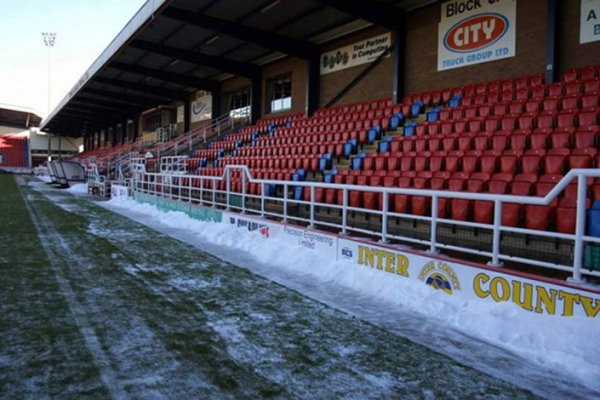 El Nene Park se encuentra situado junto Irthlingborough, Northamptonshire en Inglaterra, tiene capacidad para 7 mil espectadores y actualmente no se utiliza.