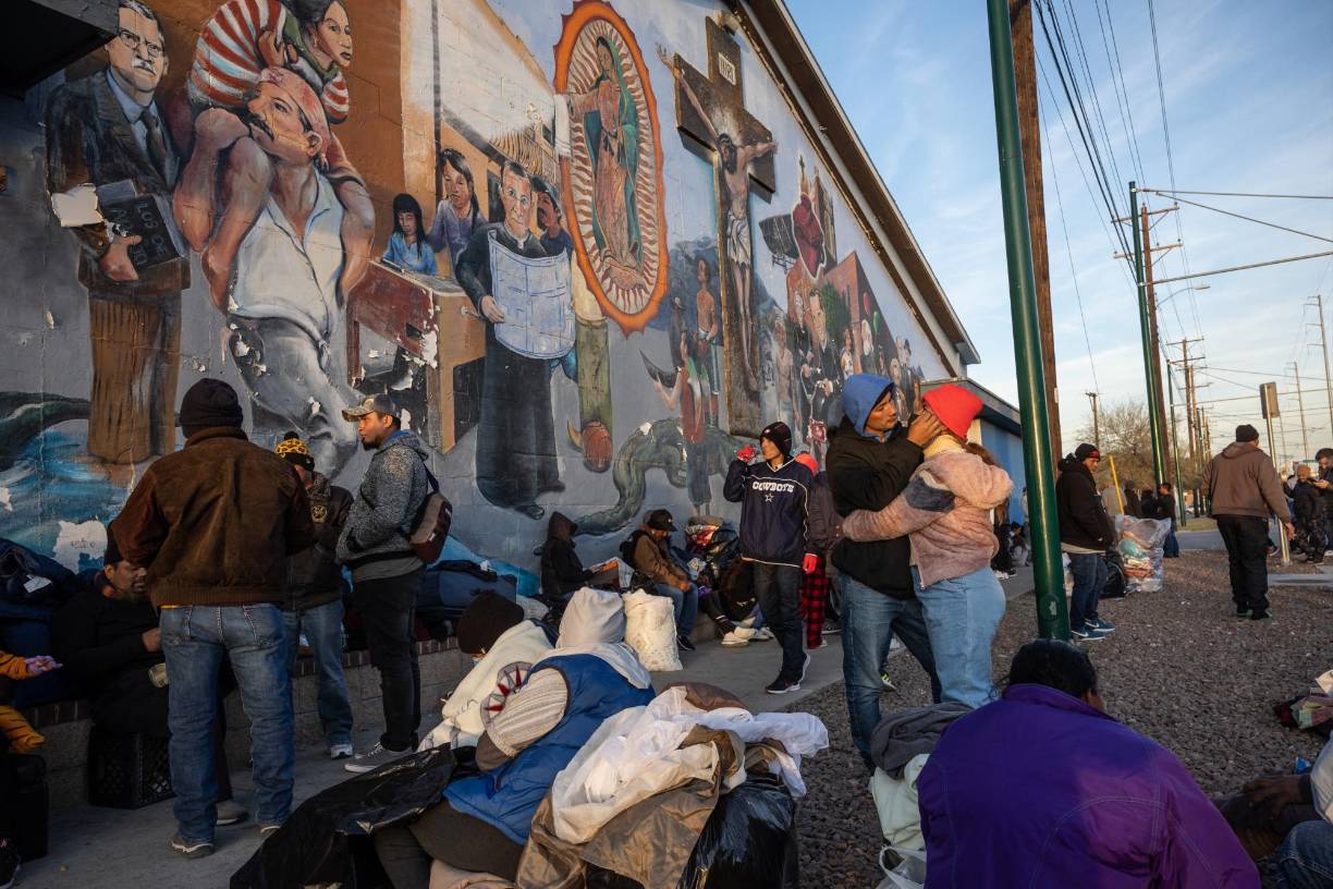 “Queremos asegurarnos de que la gente sea tratada con dignidad, queremos asegurarnos de que todo el mundo está a salvo”, dijo en declaraciones a medios locales.